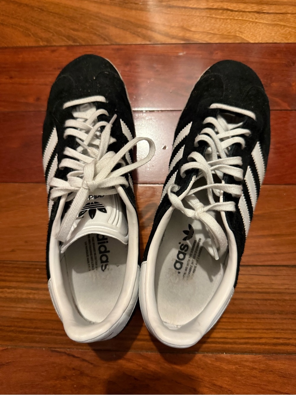Women’s adidas black gazelle sneakers size 8 - Picture 5 of 7